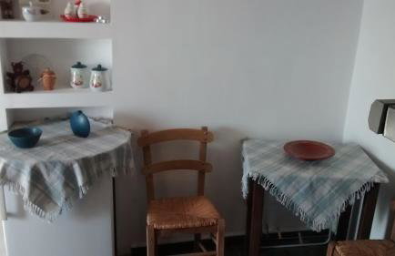 Anemos and Almyra - Foto 17