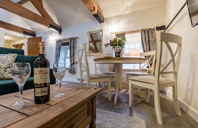 The Stables at Brambles Farm - Sleeps 2, Wifi - Foto 18