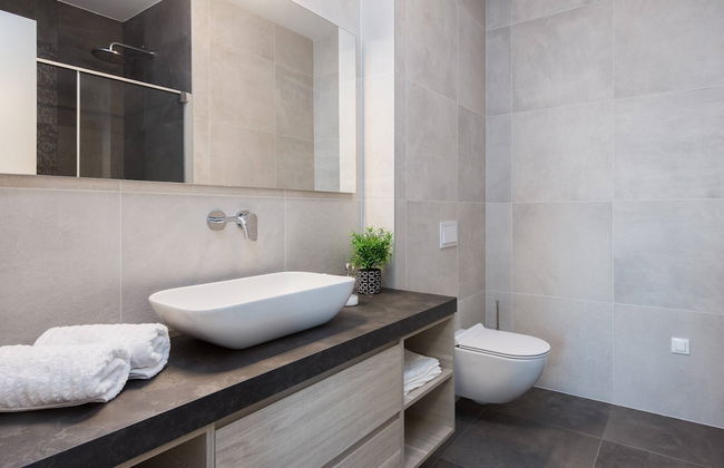 Luxury Villa Romeo with Heated Pool - Foto 25