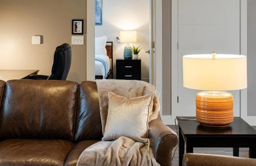 Convention Ctr Bespoke Beauty - 2BD Pool,Gym,Hot tub,Pkg - Foto 17