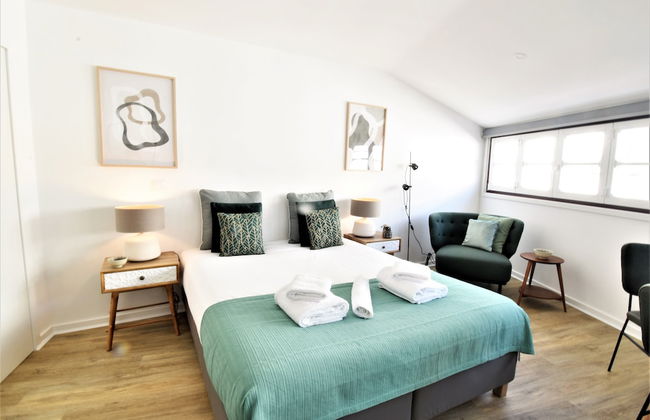 SOPHIA STUDIOS - Photo 17