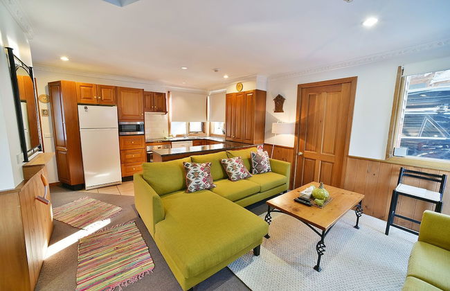 Bollygums - Photo 11