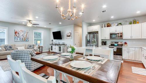 Steps to Sand! Family-Friendly Long Beach Escape - Foto 5