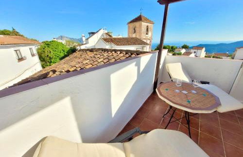 Tradicional casa con impresionantes vistas - Foto 1