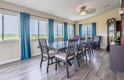 Black Hills Barndo-Hot Tub & Massage Chair - Foto 9