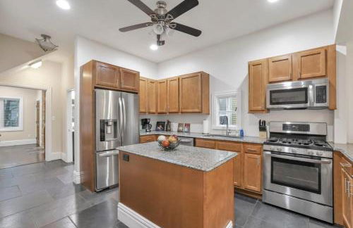 OSU and Short North 4 Bedroom Patio and Garage with EV - Foto 10