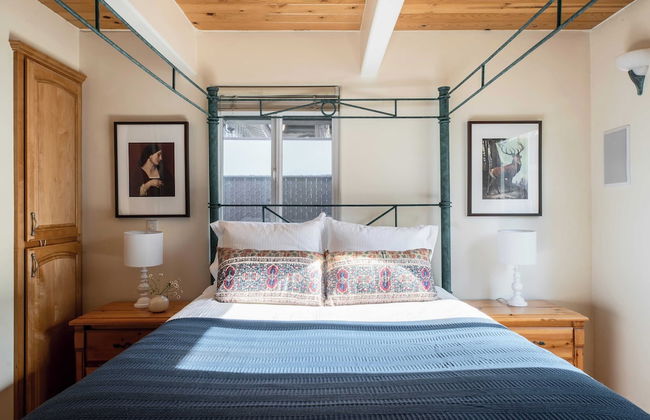 Hartwood by Avantstay Cozy Big Bear Abode w/ Spacious Deck & Stone Fireplace - Foto 18