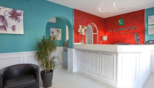 Apartamentos Ecuador Park - Foto 3, Lobby or reception