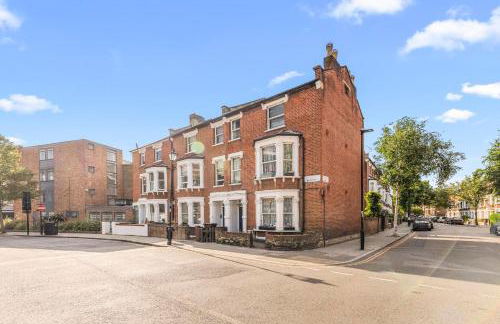 Stylish 2BR Apt in Highbury & Islington with Garden - Foto 38