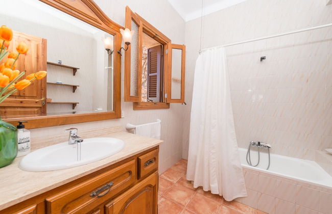 Ca Na Barbara in Santa Maria del Cam - Photo 22