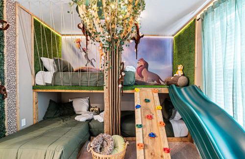 Stunning 5B45B, Heated Pool & BBQ - Photo 38