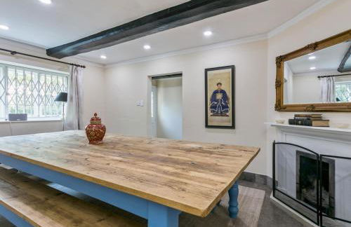 Secluded Mansion Retreat - Expansive Private Oasis - Pass the Keys - Foto 21