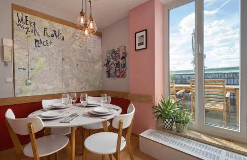 COOLEST Apartment in Berlin, easy Check-in, near BER Airport - Quiet&Cozy Penthouse - Photo 1