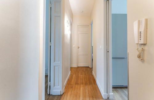 Magnifiques et lumineux Appartement de charme aux Quinconces ideal pour 4 ou 6 personnes - Foto 11