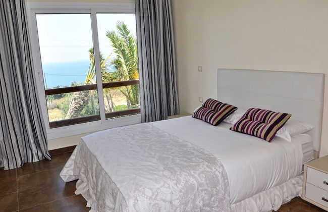 Mnar Castle Apartments - Photo 9