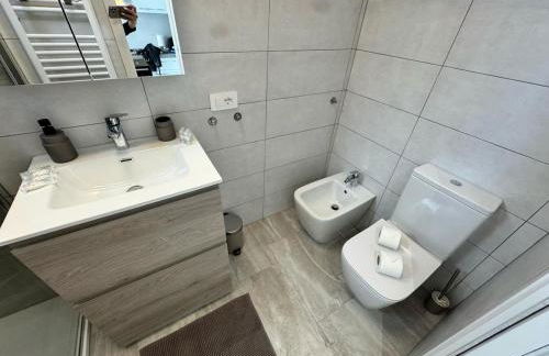 Splendida Casa vista mare per 4 persone di fronte alle spiagge di Bussana - Foto 17