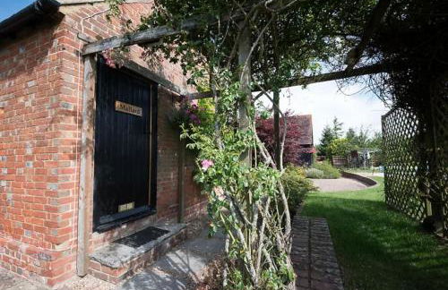 Countryside cottage with pool - Foto 12