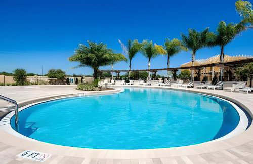 Casa 4Q c/ Piscina e Clubhouse — 10min da Disney - Foto 6