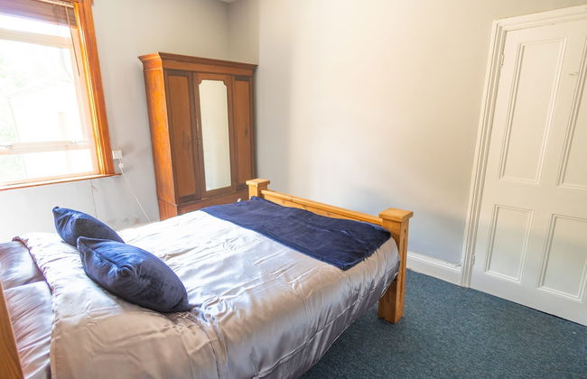 Windsor Apartment with Parking - Foto 8