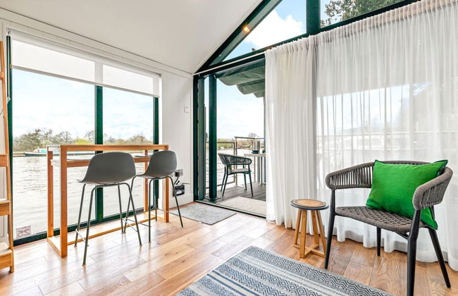 Ondine Houseboat on the Thames - From 160 Per Night - Foto 17