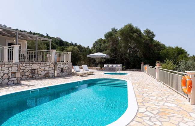 Ionian Mansion - Photo 39