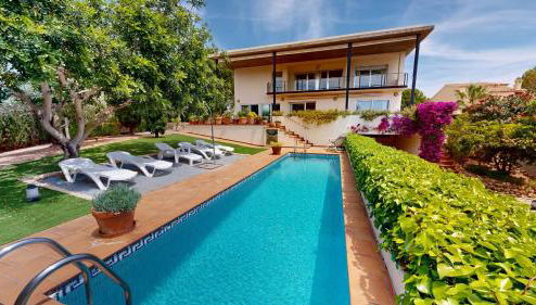 Villa Gaudí - Foto 1