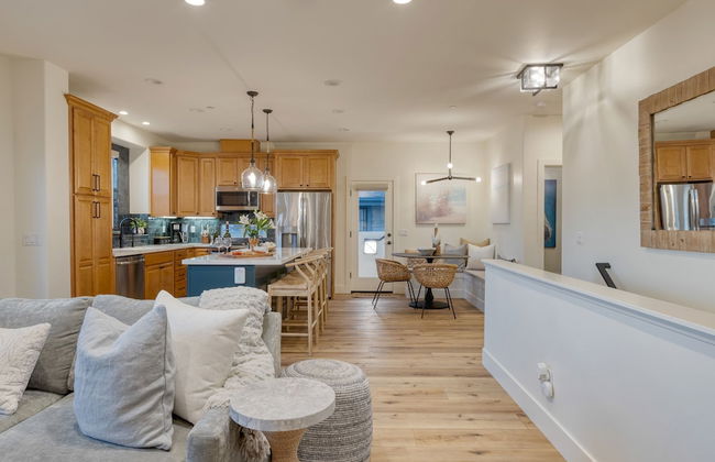 Sunset Serenity by Avantstay Rooftop w Hot Tub Fire Pit 3 Blocks to Beach - Foto 7