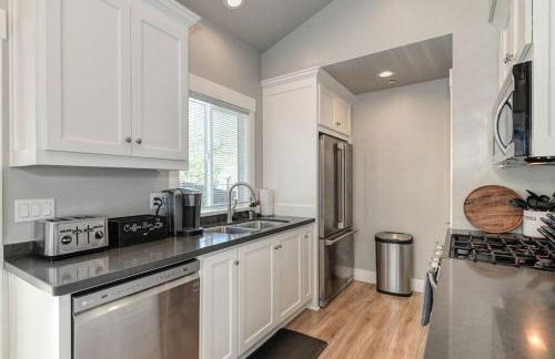 Cozy Two-Story Cottage Near Historic Folsom! - Foto 14