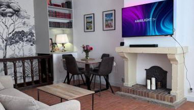 Art district Triplex next to Royal Castle - Photo 2