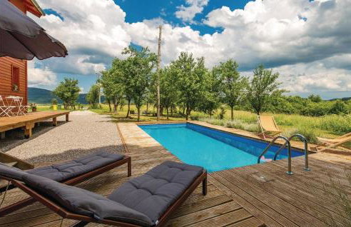 Nice Home In Plaski With Sauna - Photo 9