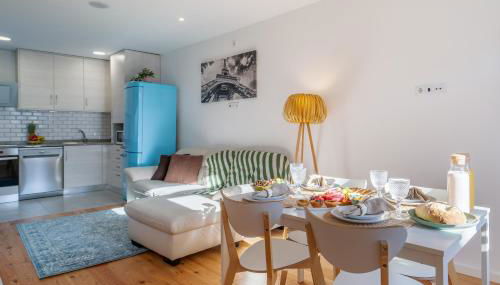 Host Wise - Elegant Colorful House w Private Terrace - Foto 5