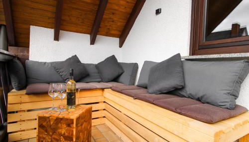 Stilvolle Wellness-Ferienwohnung in Neef Whirlpool, Sauna, Grill, Fitness, Billard & Moselblick - Foto 4