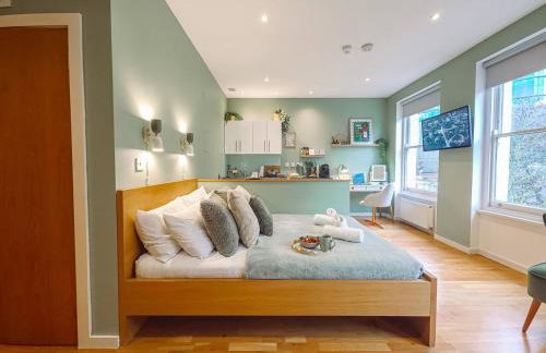 Stylish Studio by Kensington Olympia, fast Wi-Fi - Foto 17
