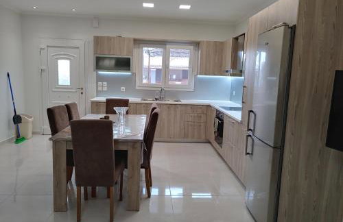 Stefanos' Apartment - Foto 11