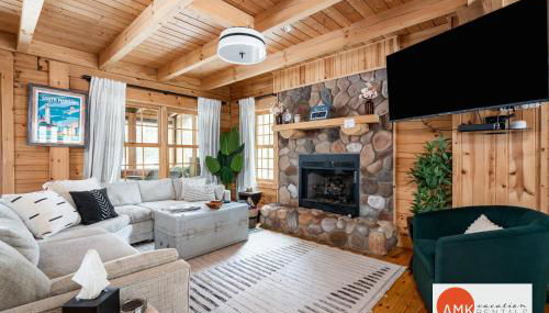 Wonderful Log Cabin near private beach and lake access - Foto 3