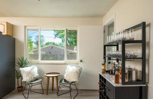 NEW Modern, Luxury Home with Hot Tub, Gym, Sauna, and 12 Minutes to Denver - Foto 7