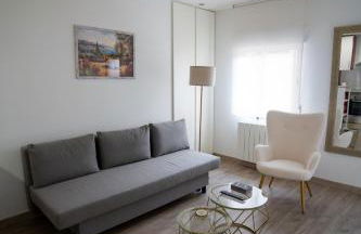 Cómodo piso cerca del Aeropuerto by beBalmy - Foto 8