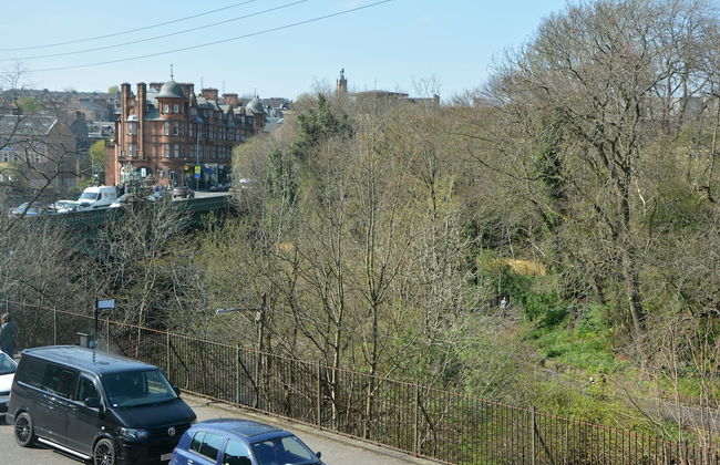 Maya's Glasgow Holiday Homes - Photo 78