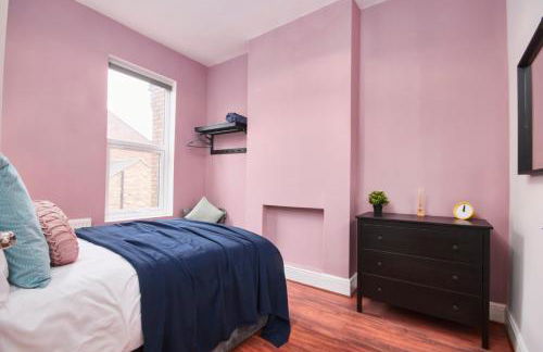 BIG Contractor House in Leamington Spa with 7 Beds by PureStay - 14 Night min! - Foto 33