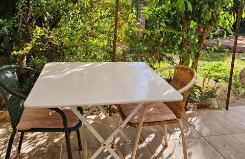 Studette indépendante et coquette avec terrasse sur jardin - Foto 3