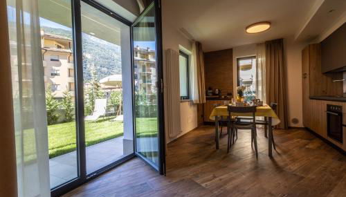 San Martin Holidays Home - Stay, Work & Fun - Foto 2, Garden