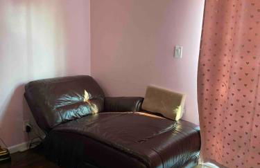 Pool Front Romantic Getaway withPrivate Entry - Foto 24