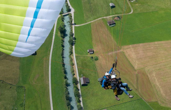 Vuelo en parapente por el Tirol - Foto 3