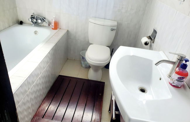 Sweet Retreat Lusaka with Backup Power - Photo 27