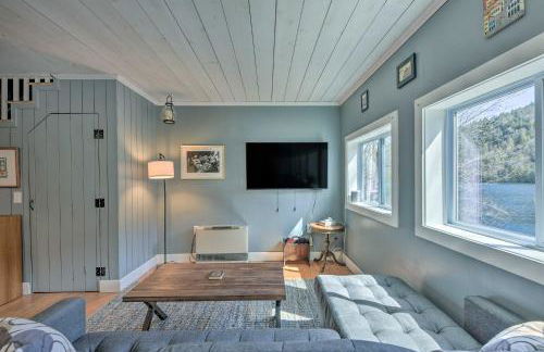 Lakefront Retreat with Large Yard and Boat Dock! - Photo 6