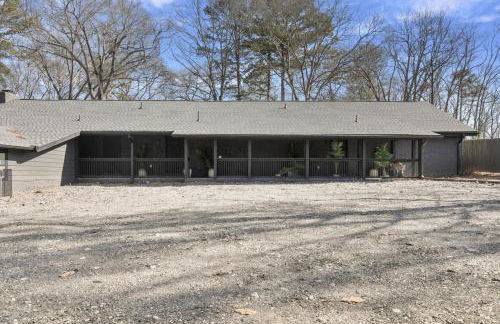 Family-Friendly 2BR Getaway - Foto 13