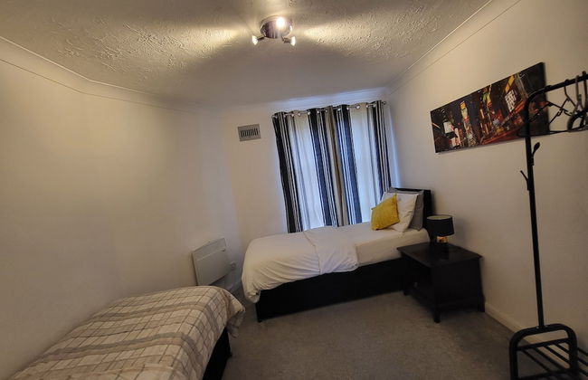 Captivating 2-bed Apartment in Southend-on-sea - Foto 9