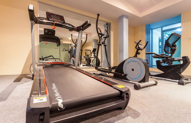 Tara Court Hotel - Photo 53