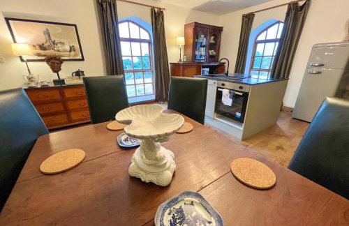 Tan-yr-Ogo Gate Lodge, Gwrych Castle - Foto 16