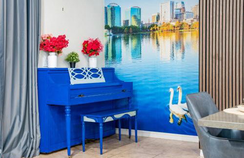 Luxury 8BR Villa with Pool, Spa, Theater & Game Room near Disney - Foto 33